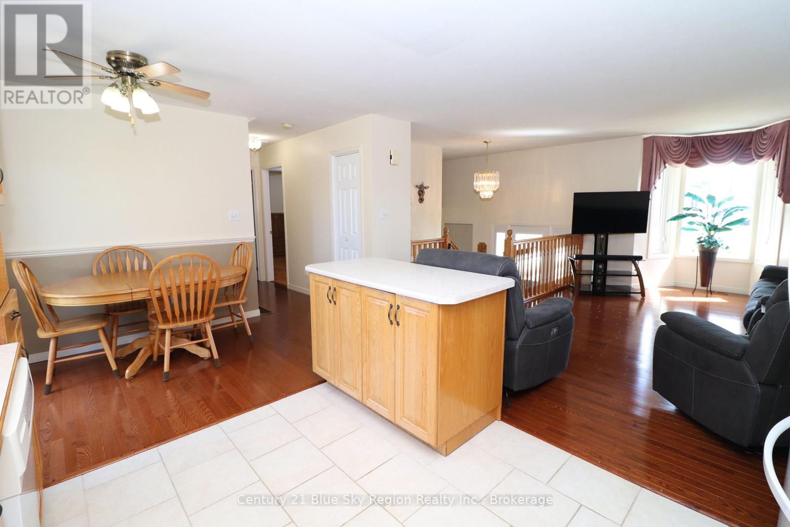 22 Paiement Court, West Nipissing, Ontario  P2B 3E4 - Photo 12 - X13413478