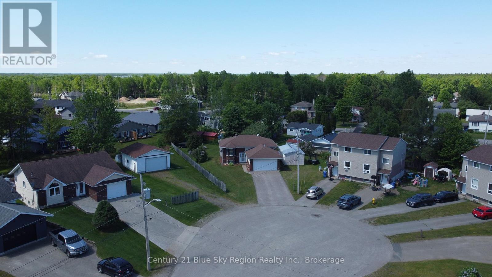 22 Paiement Court, West Nipissing, Ontario  P2B 3E4 - Photo 2 - X13413478