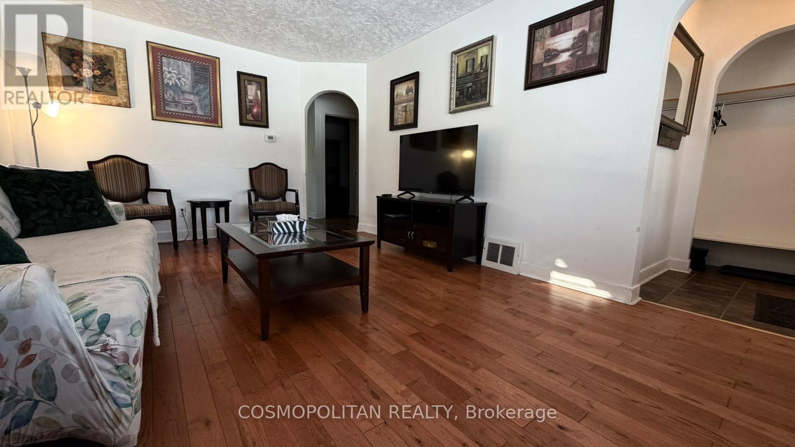 5359 Ontario Avenue, Niagara Falls (Downtown), Ontario  L2E 3R7 - Photo 6 - X13413454