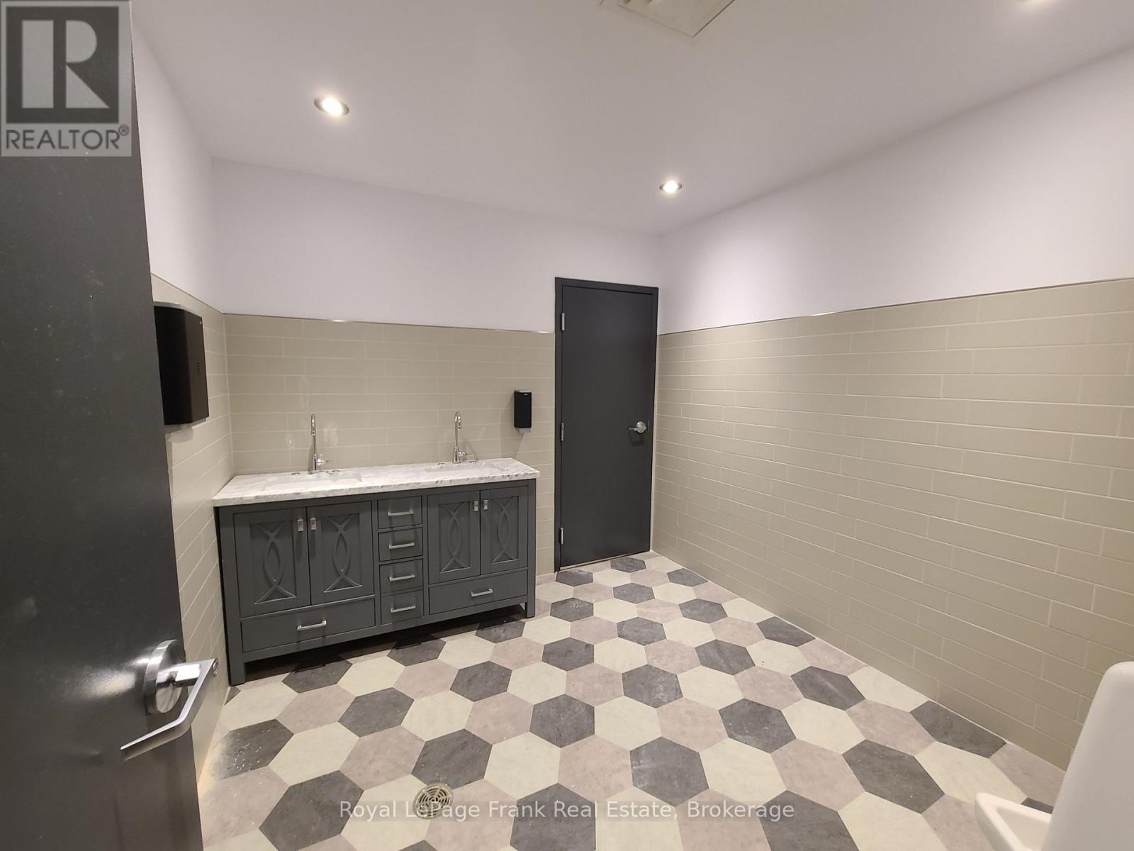 37 King Street E, Clarington, Ontario  L1C 1N1 - Photo 15 - E13413714