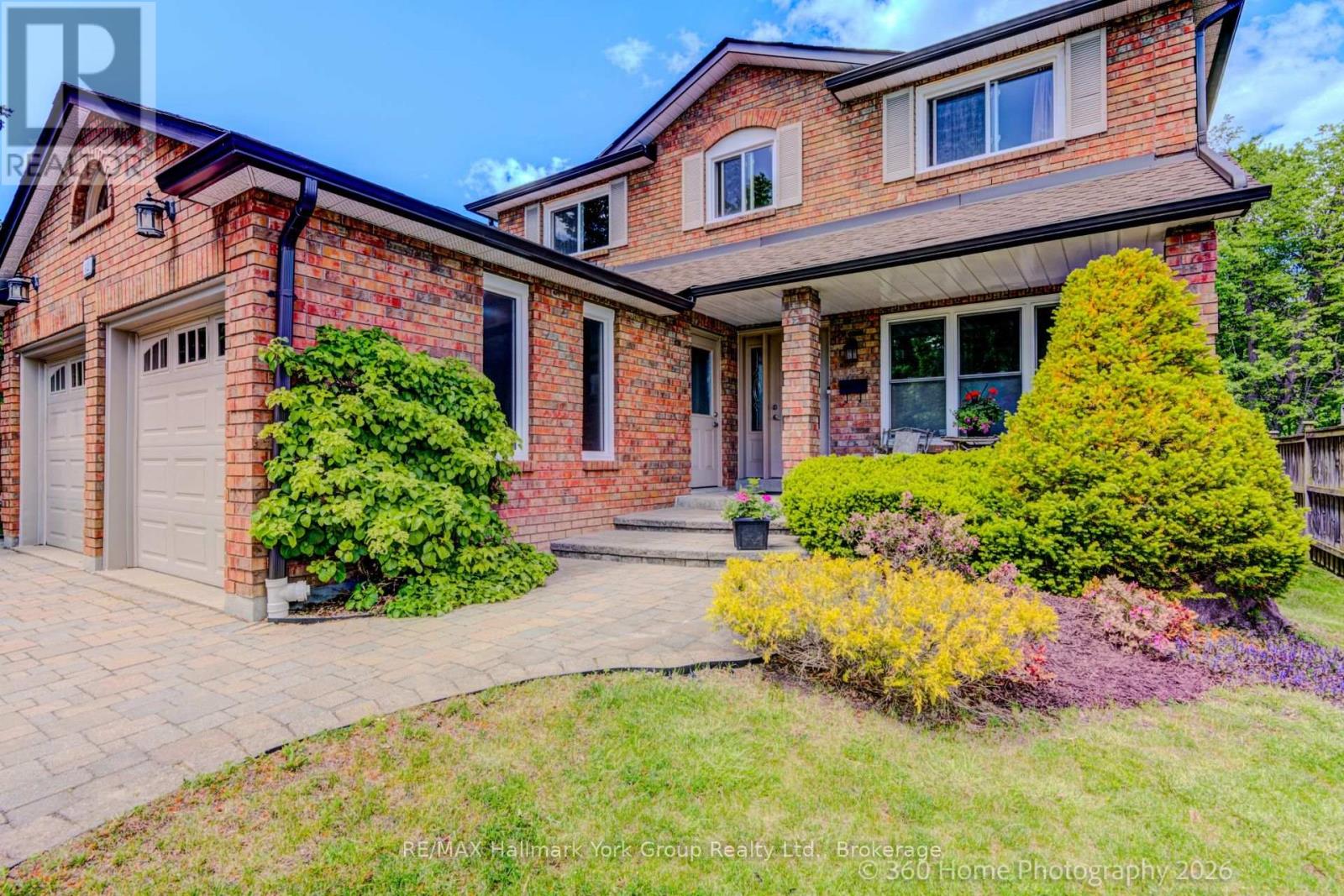 42 Lanewood Drive, Aurora, Ontario  L4G 4T8 - Photo 11 - N13413488