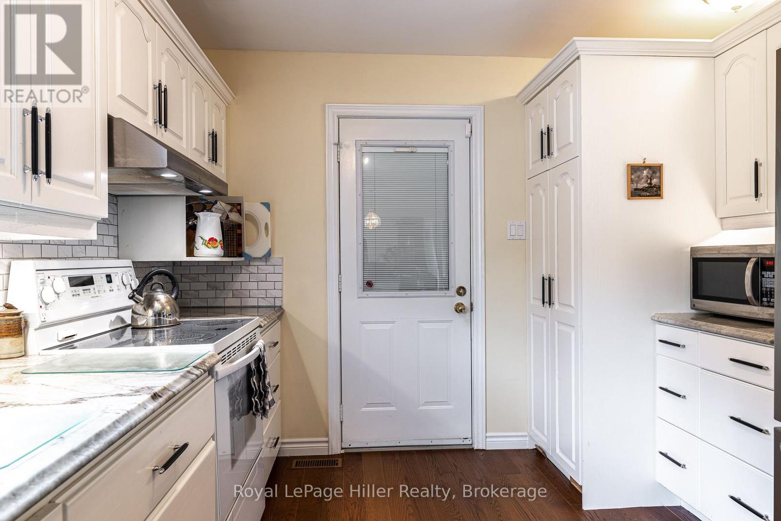 5 Moore Street, Stratford, Ontario  N4Z 1J4 - Photo 12 - X13413586