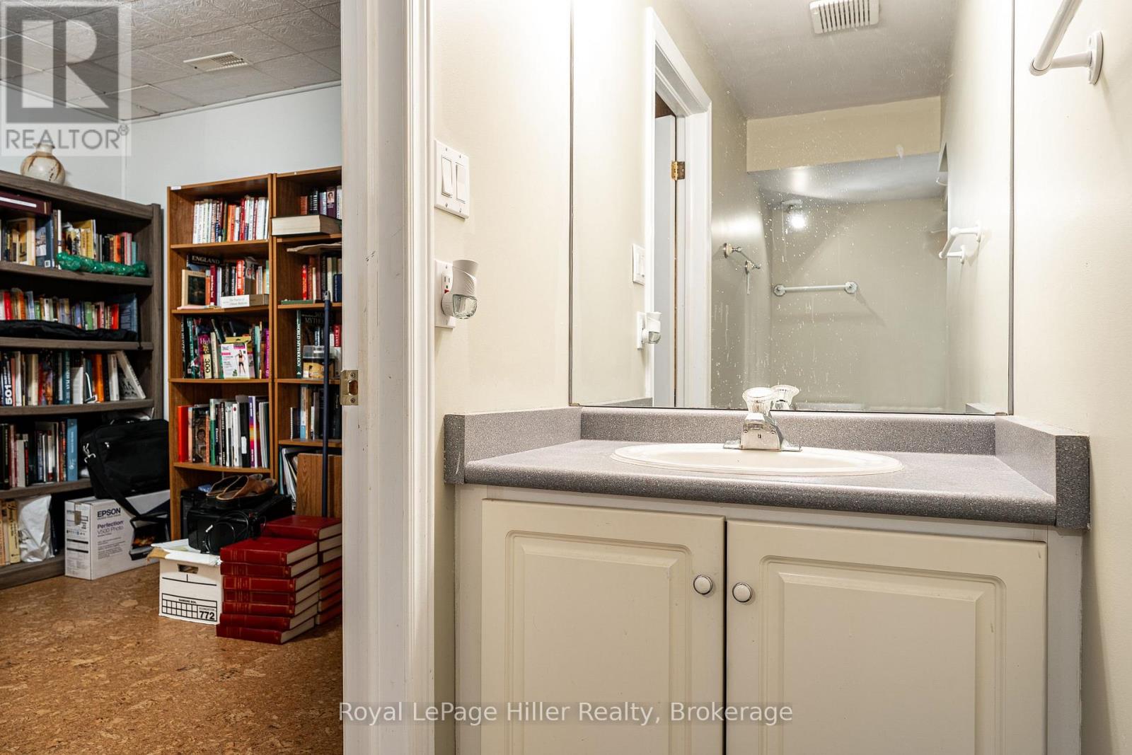 5 Moore Street, Stratford, Ontario  N4Z 1J4 - Photo 28 - X13413586