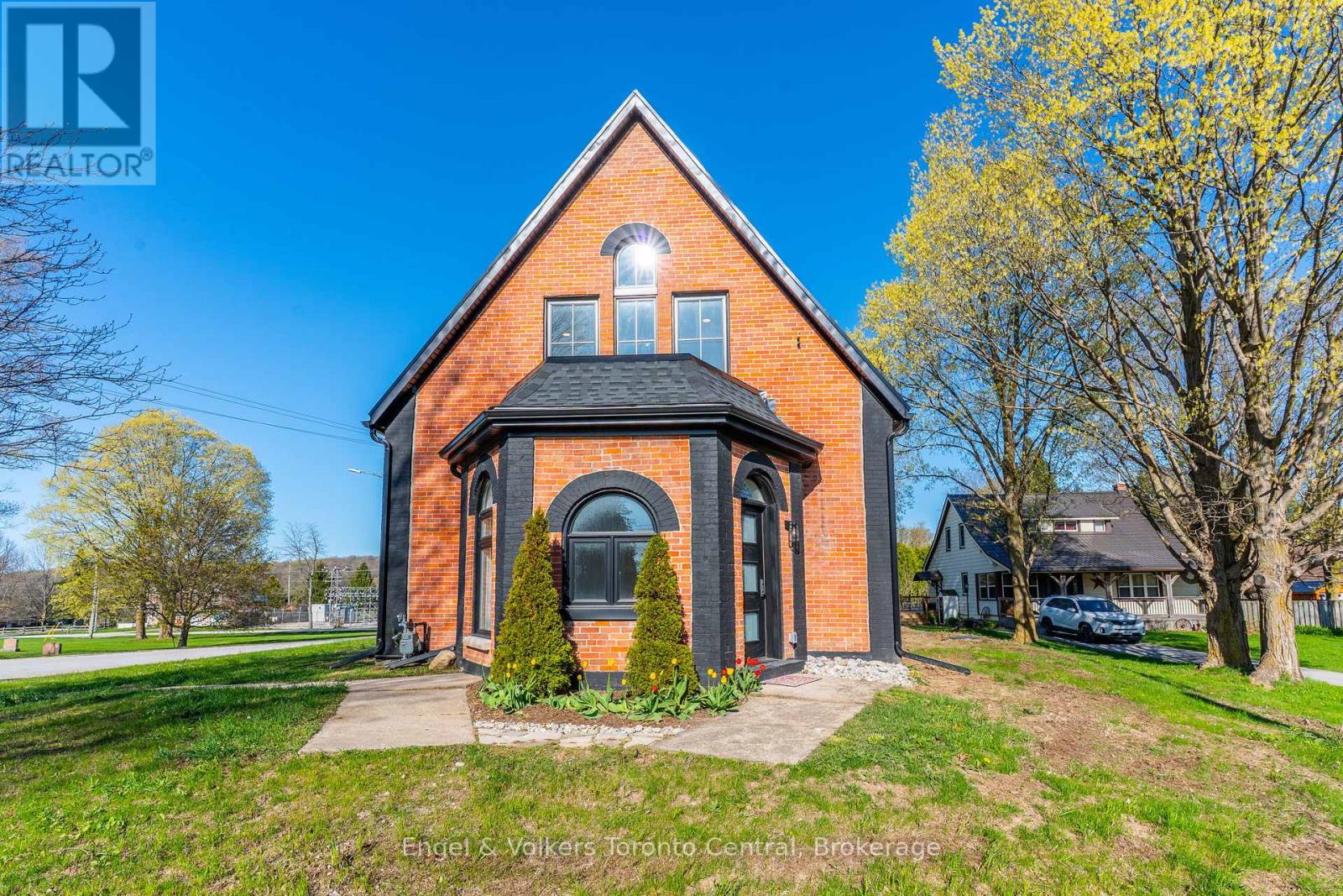 57 Crawford Street, Chatsworth, Ontario  N0H 1G0 - Photo 4 - X13413710