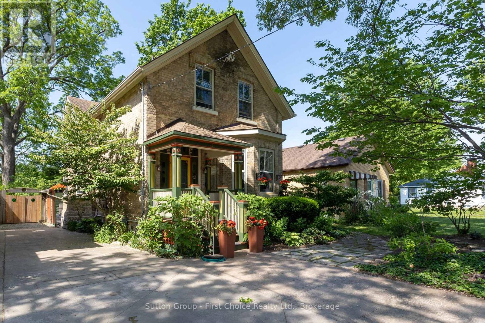 47 Britannia Street, Stratford, Ontario  N5A 5Y8 - Photo 1 - X13413750