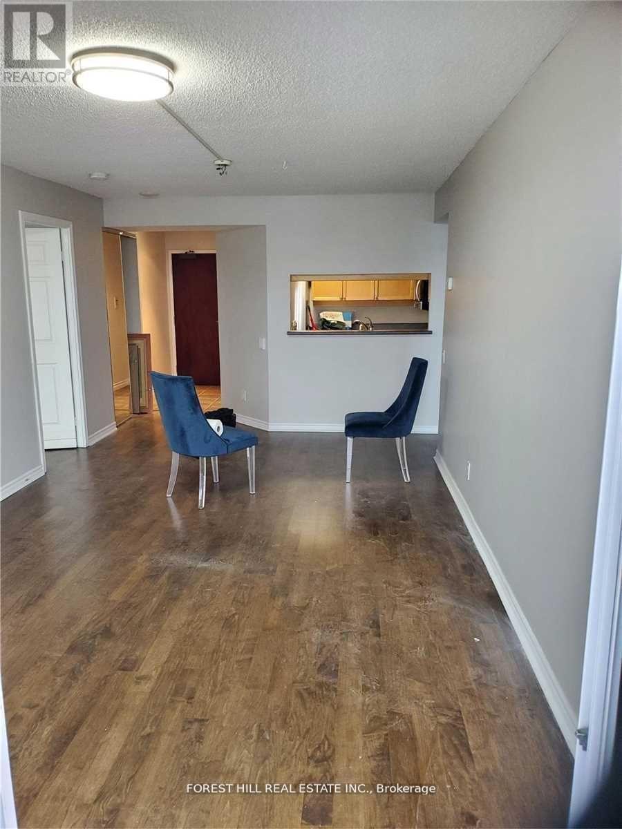 812 - 8 Covington Road, Toronto, Ontario  M6A 3E5 - Photo 6 - C13413394