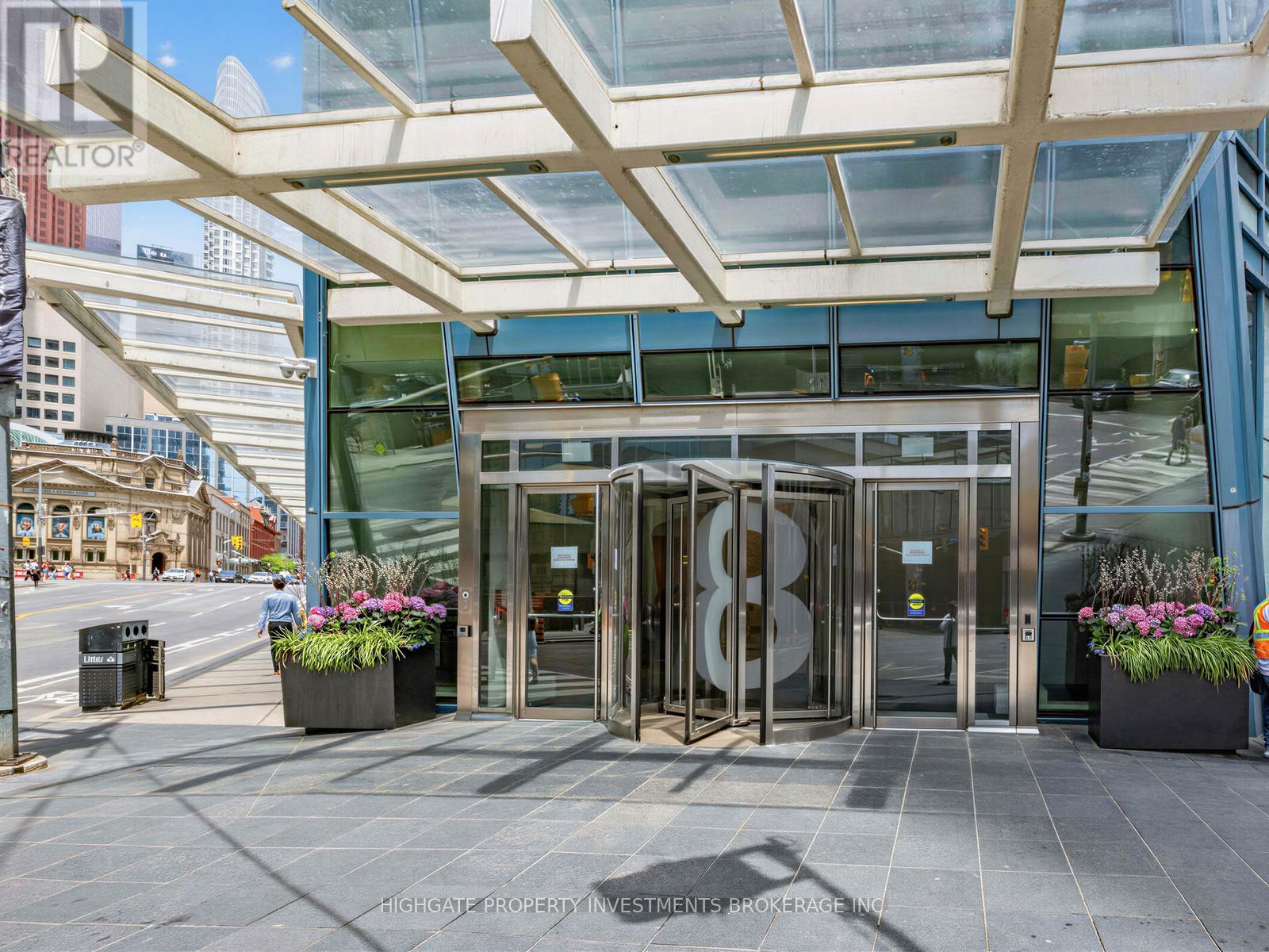 2305 - 8 THE ESPLANADE STREET, Toronto, Ontario