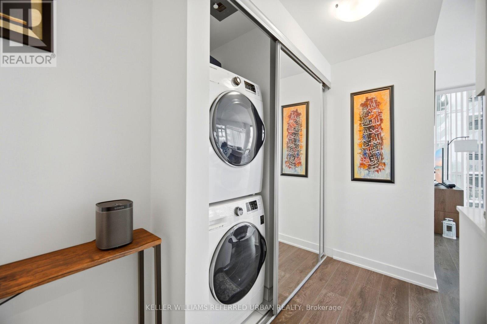 1803 - 195 Redpath Avenue, Toronto, Ontario  M4P 0E4 - Photo 11 - C13413458