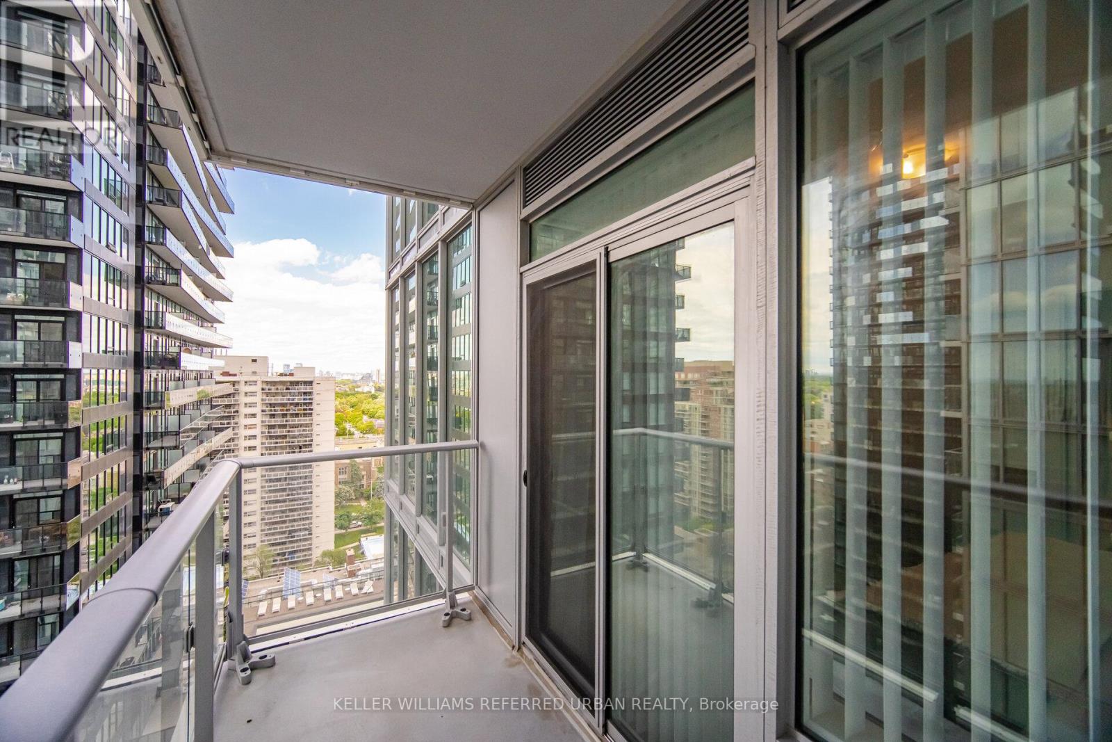 1803 - 195 Redpath Avenue, Toronto, Ontario  M4P 0E4 - Photo 17 - C13413458