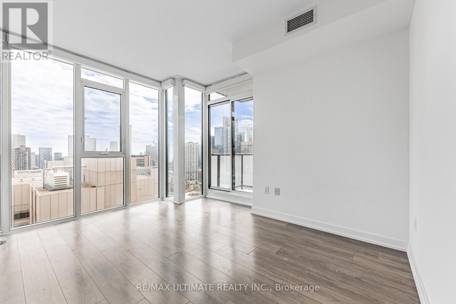 3508 - 426 University Avenue, Toronto, Ontario  M5G 1S9 - Photo 9 - C13413466