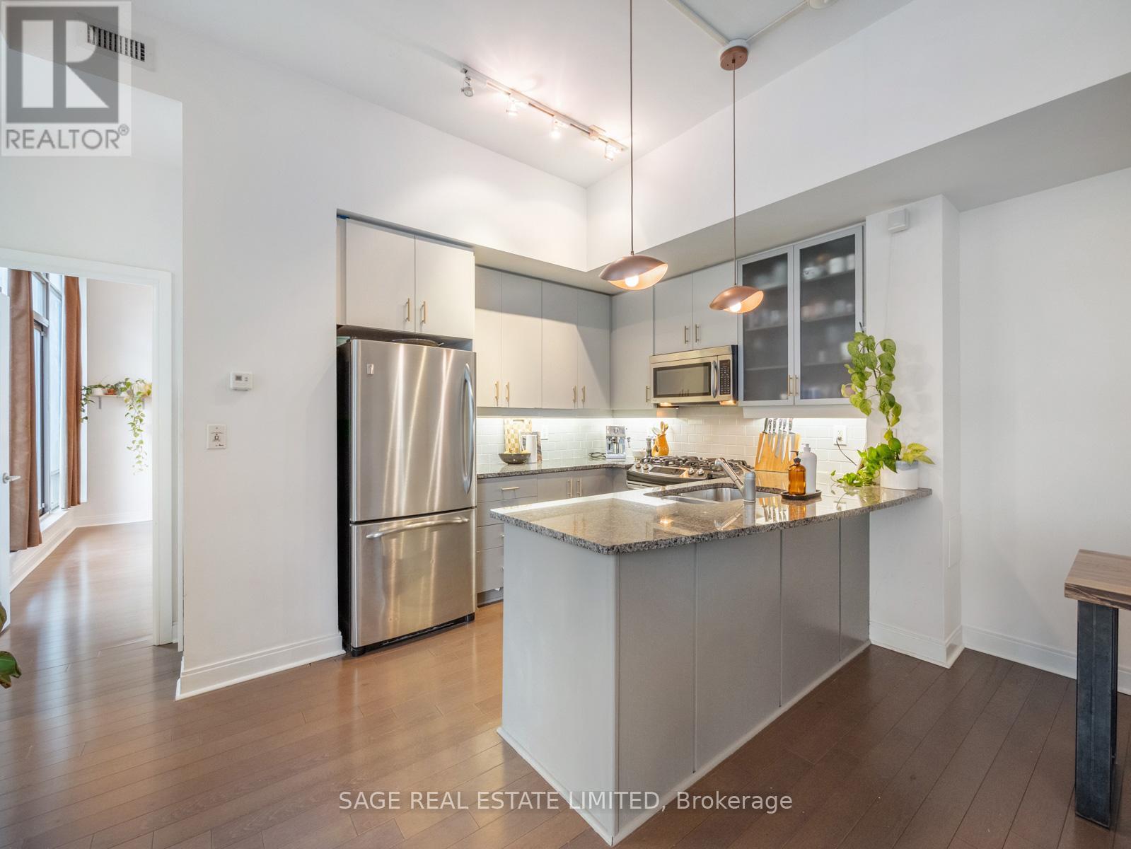 608 - 21 Scollard Street, Toronto, Ontario  M5R 1G1 - Photo 8 - C13413474
