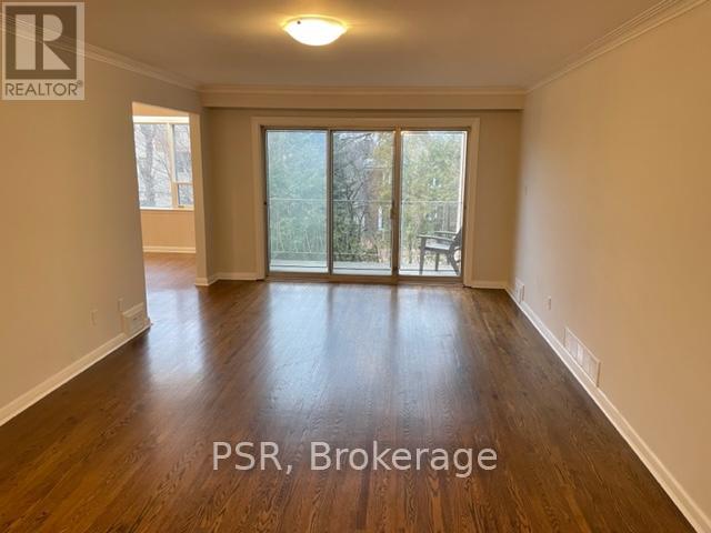 66 Prue Avenue, Toronto, Ontario  M6B 1R5 - Photo 5 - C13413530