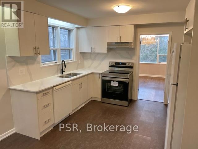 66 Prue Avenue, Toronto, Ontario  M6B 1R5 - Photo 8 - C13413530