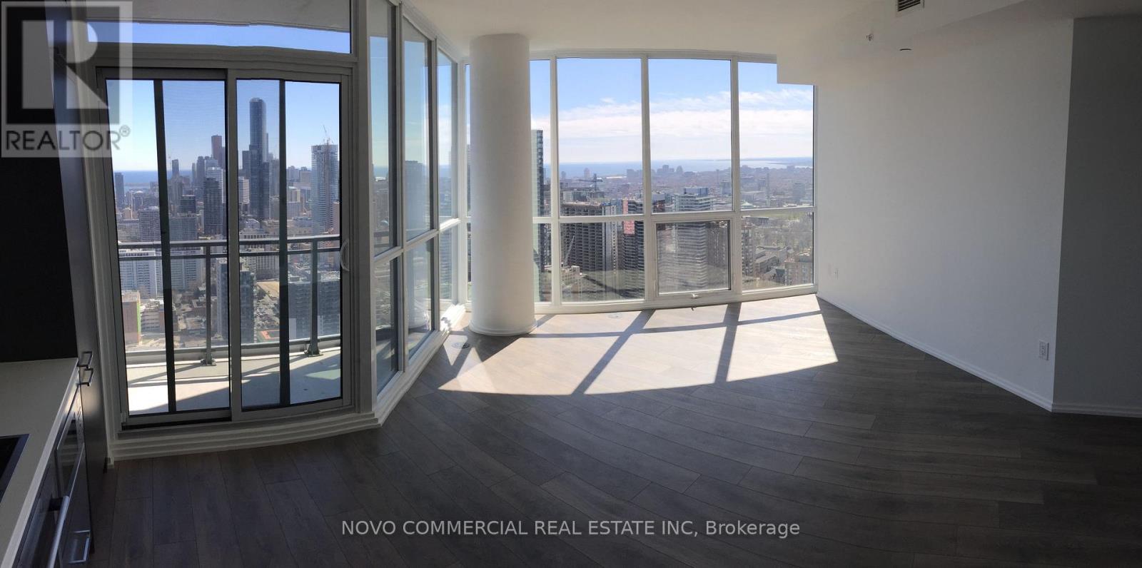 4901 - 45 Charles Street E, Toronto, Ontario  M4Y 1S2 - Photo 3 - C13413618