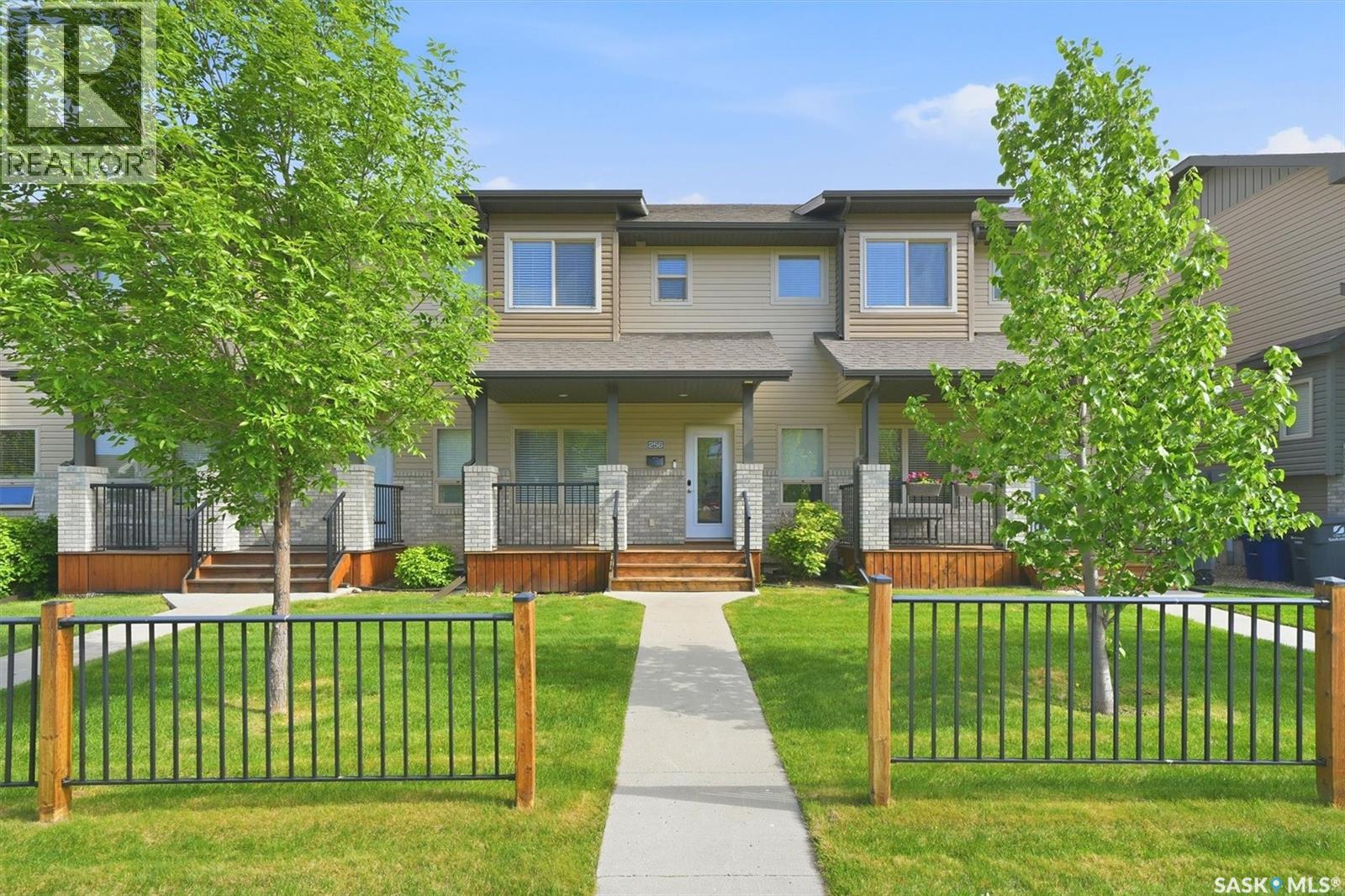 256 Maningas Bend, Saskatoon, Saskatchewan  S7W 0P5 - Photo 2 - SK038572