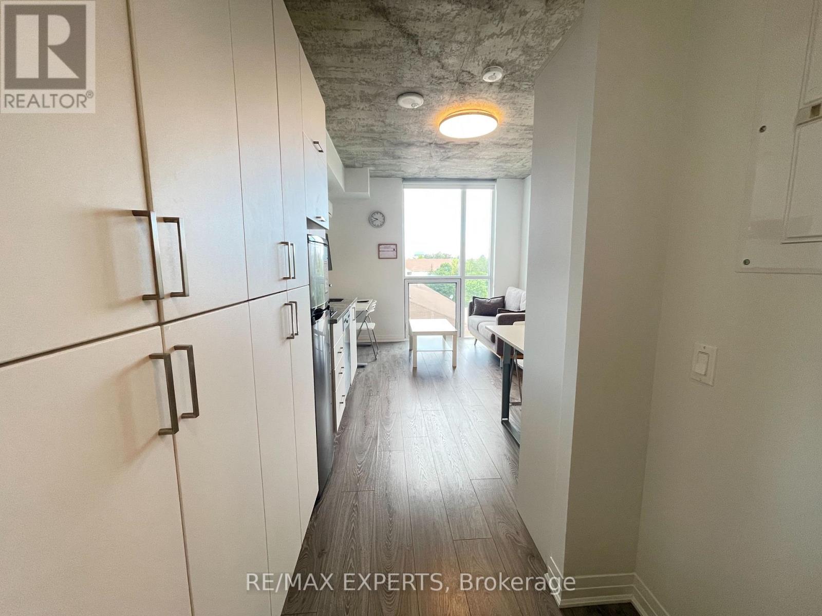 518 - 1900 Simcoe Street, Oshawa, Ontario  L1G 4Y3 - Photo 2 - E13413490