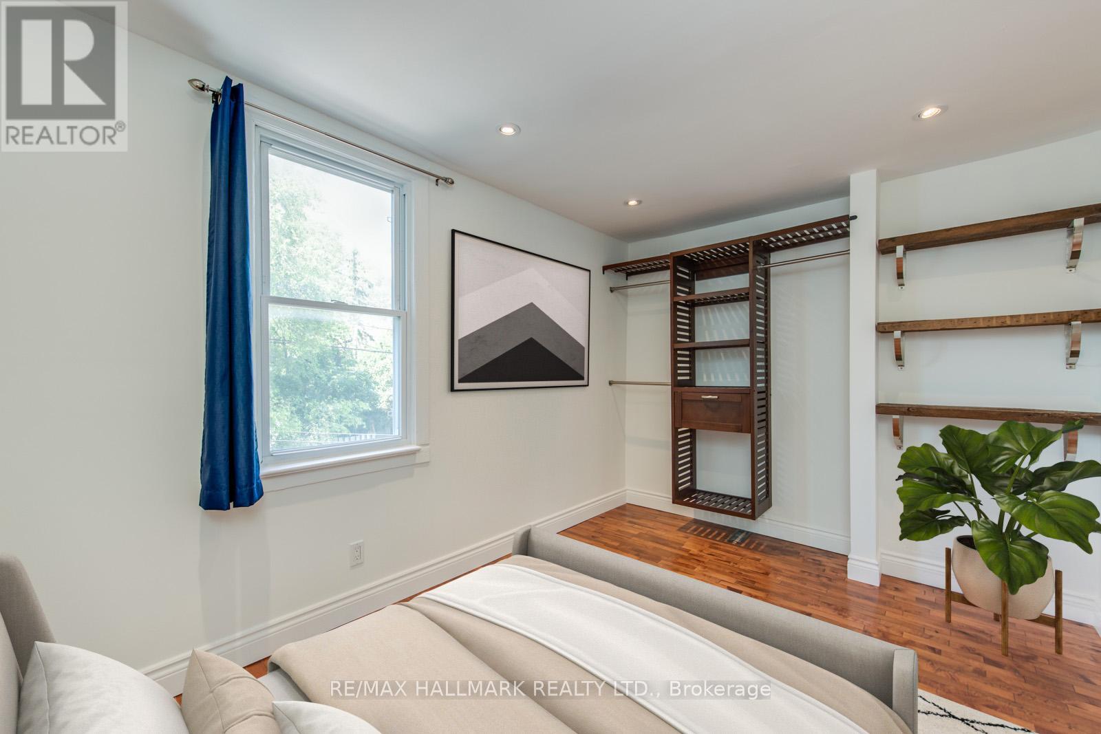 Upper - 2066 Gerrard Street E, Toronto, Ontario  M4E 2B5 - Photo 11 - E13413544