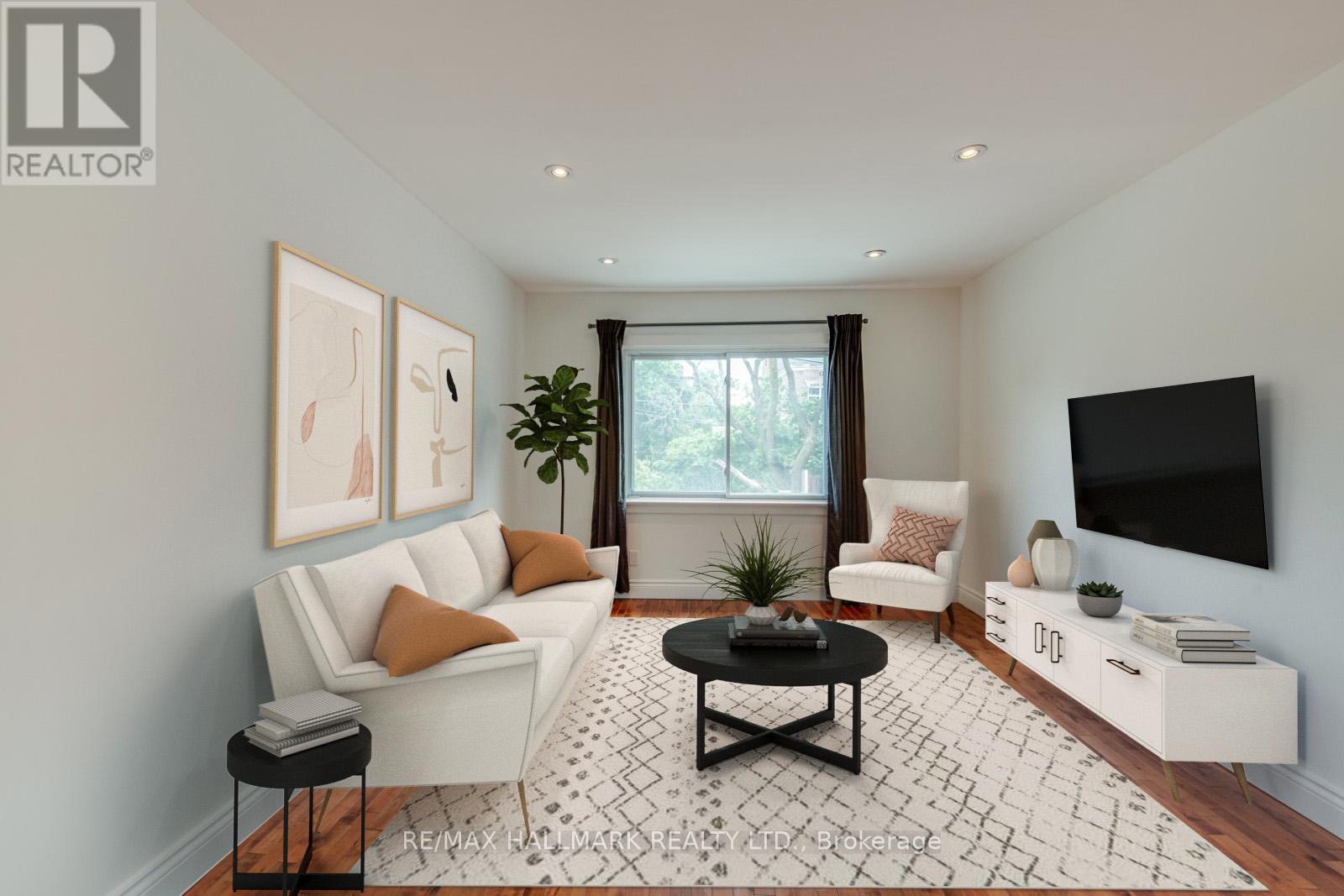 Upper - 2066 Gerrard Street E, Toronto, Ontario  M4E 2B5 - Photo 2 - E13413544