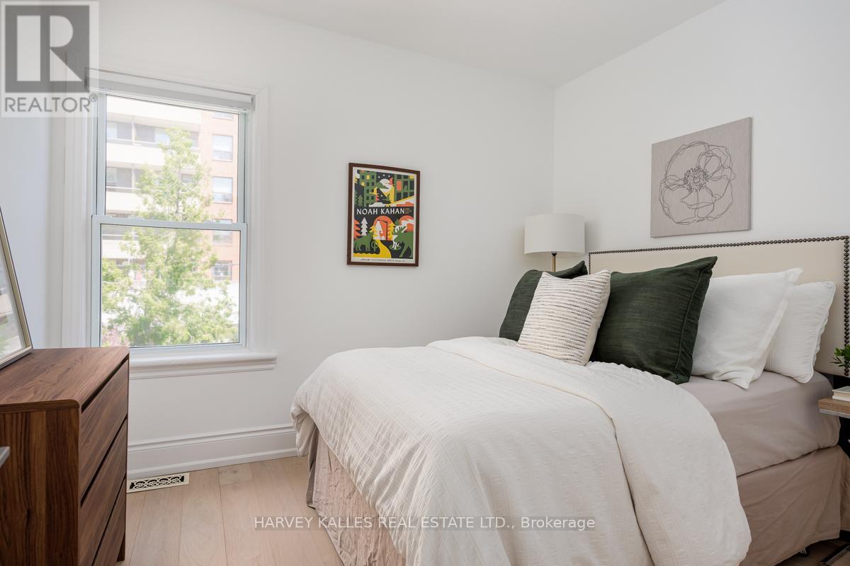 89 Gough Avenue, Toronto, Ontario  M4K 3N9 - Photo 16 - E13413584