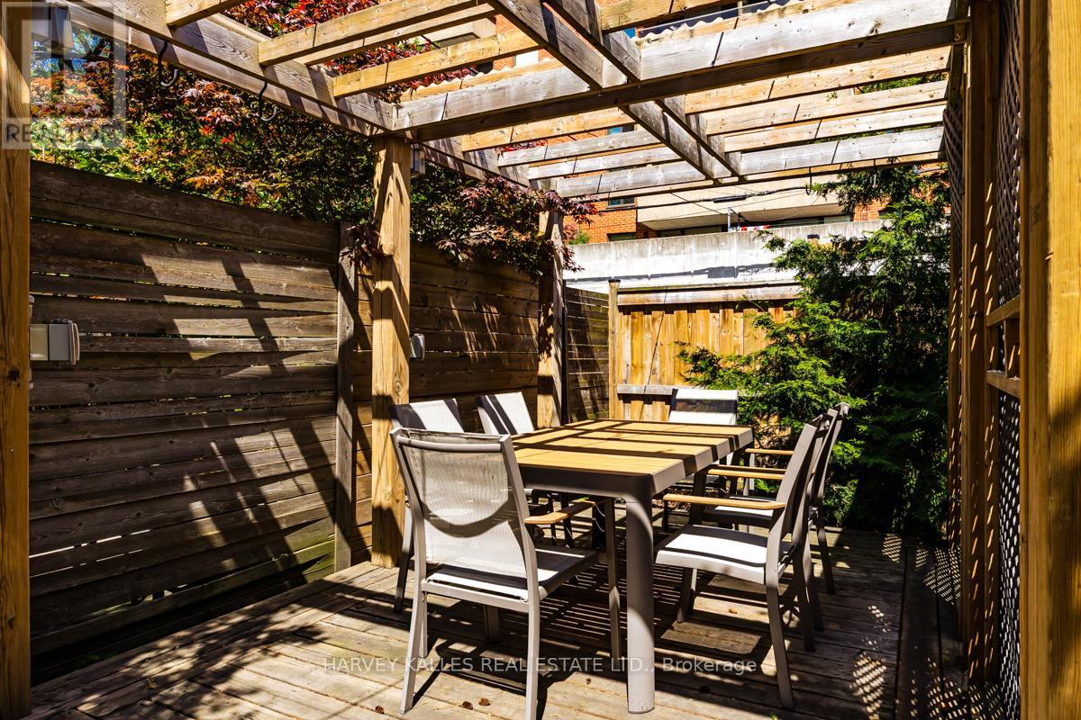 89 Gough Avenue, Toronto, Ontario  M4K 3N9 - Photo 26 - E13413584