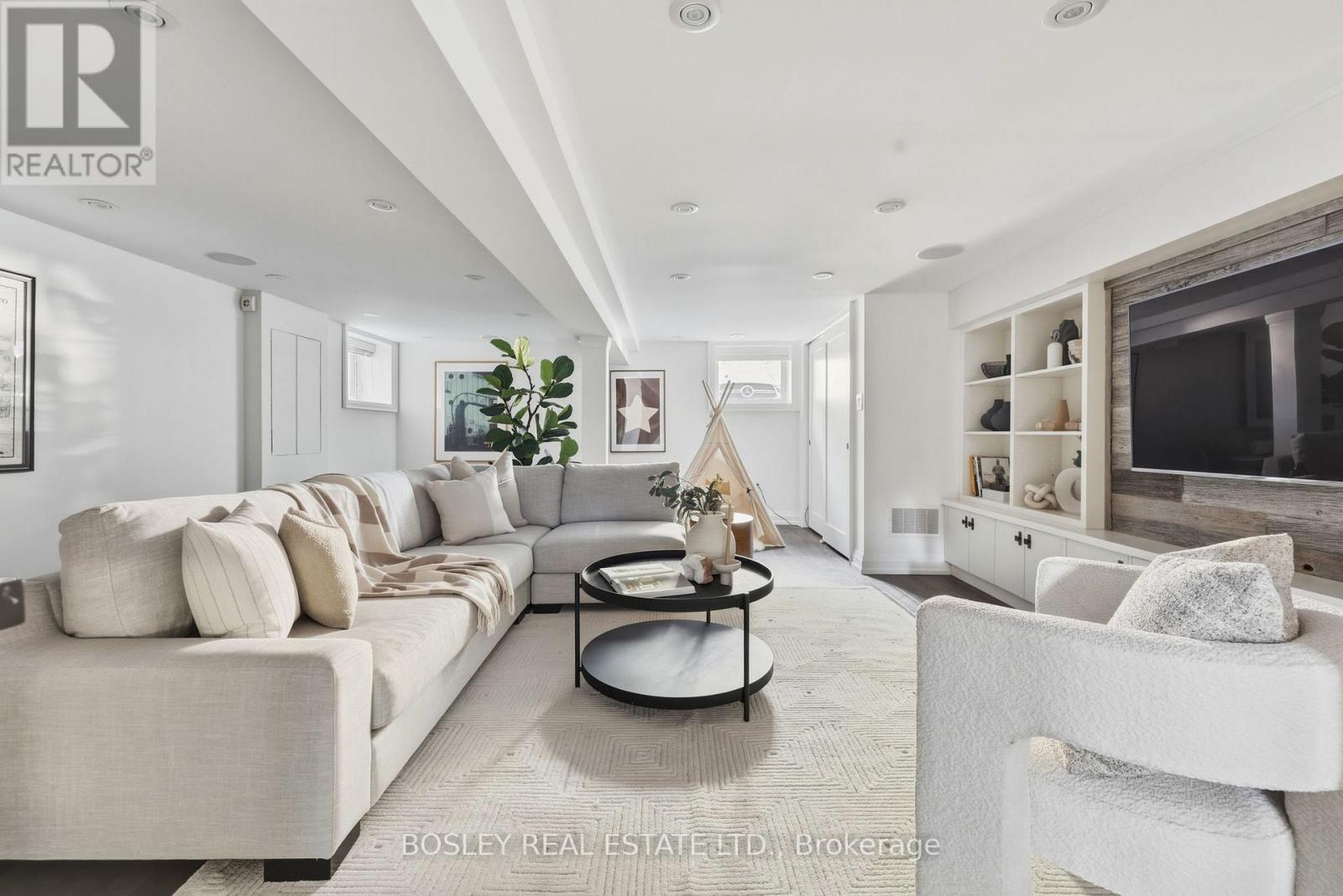 19 Lark Street, Toronto, Ontario  M4L 3M5 - Photo 31 - E13413604