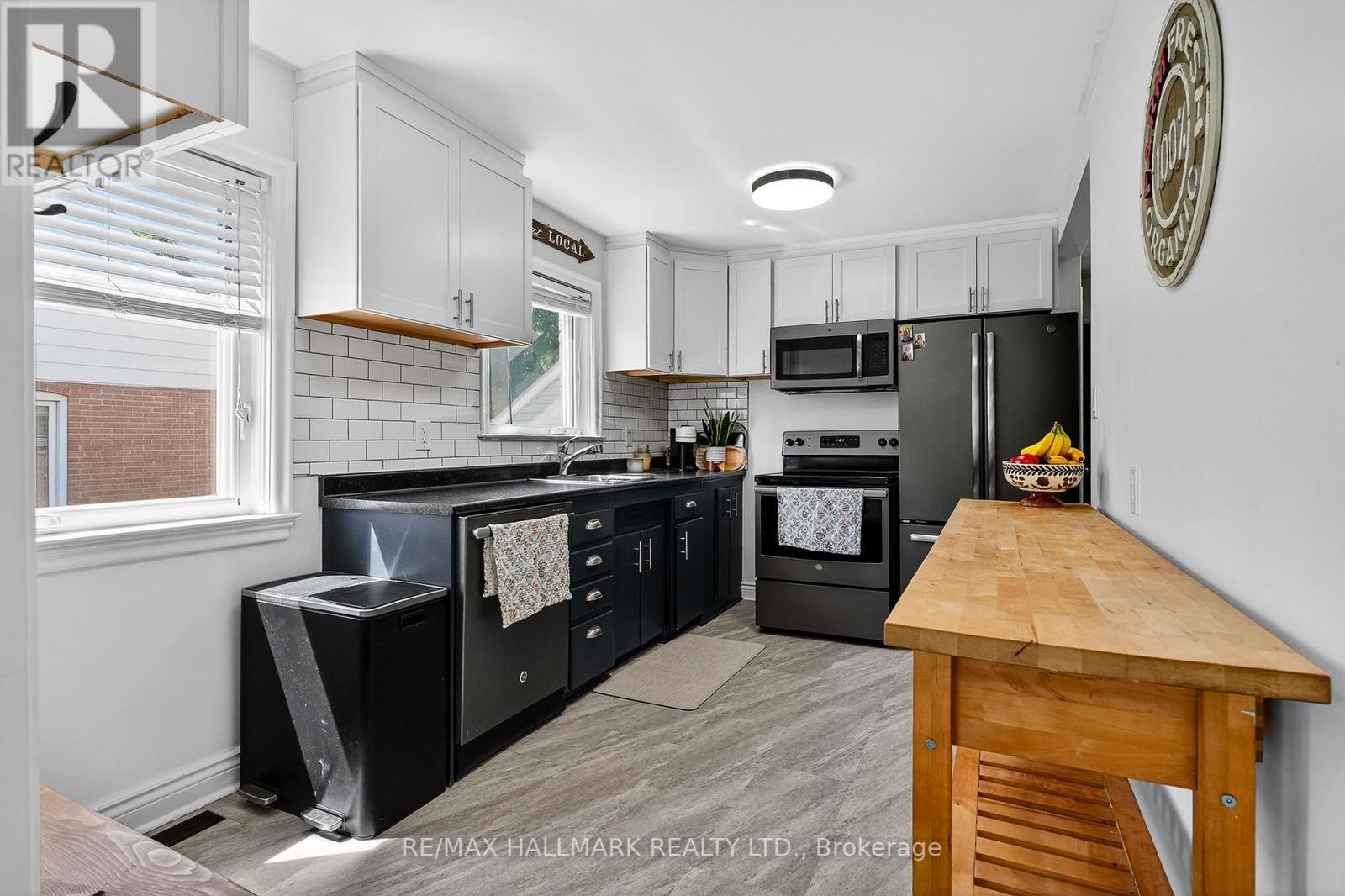 32 Rockwood Drive, Toronto, Ontario  M1M 3N1 - Photo 13 - E13413708