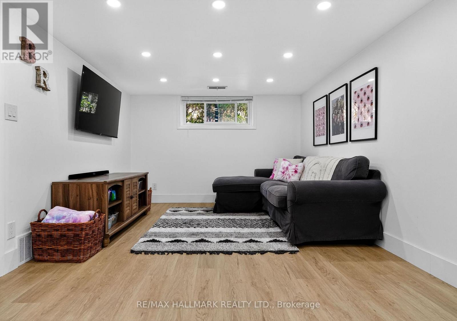 32 Rockwood Drive, Toronto, Ontario  M1M 3N1 - Photo 24 - E13413708
