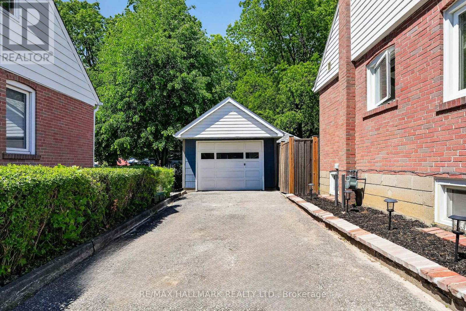 32 Rockwood Drive, Toronto, Ontario  M1M 3N1 - Photo 6 - E13413708