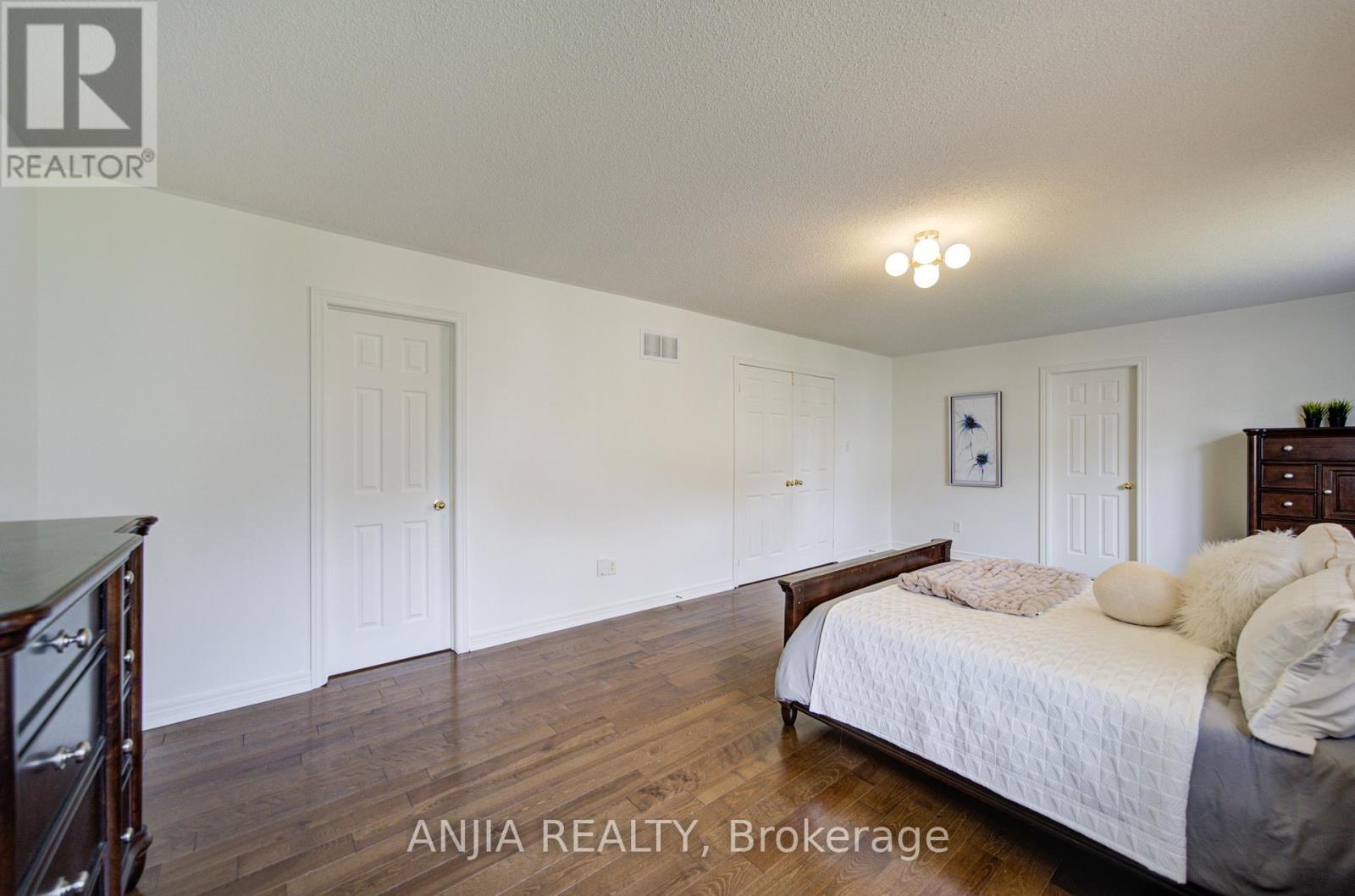 4 Willow Street, Markham, Ontario  L6E 0G3 - Photo 40 - N13413414