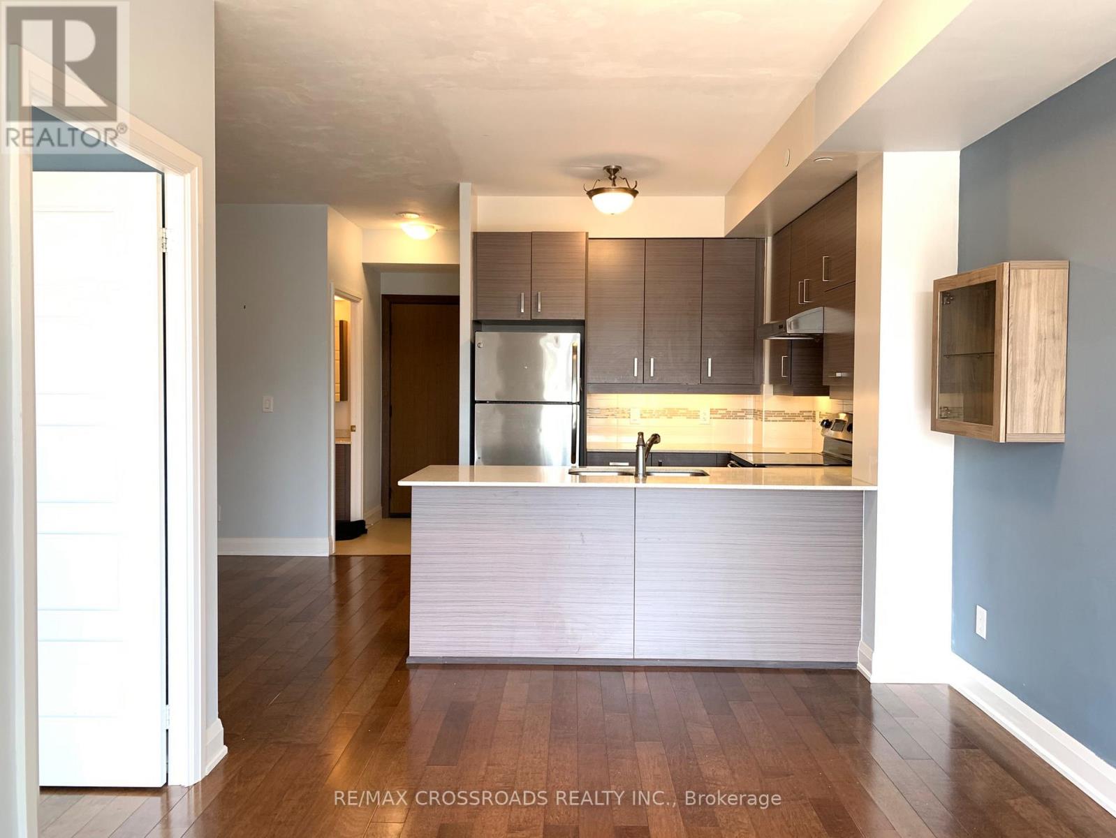 212 - 8200 Birchmount Road, Markham, Ontario  L3R 9W1 - Photo 3 - N13413448