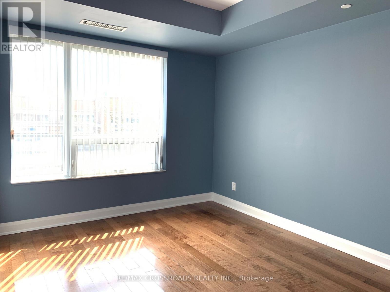 212 - 8200 Birchmount Road, Markham, Ontario  L3R 9W1 - Photo 5 - N13413448