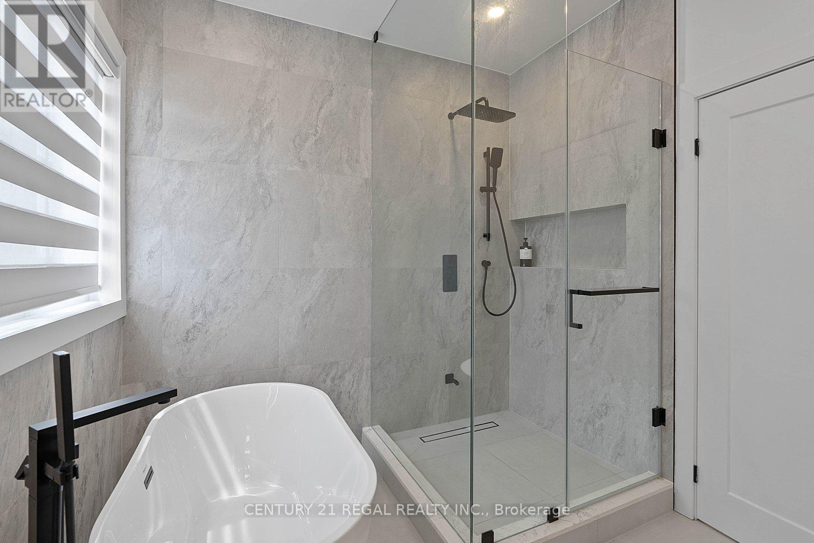 10717 Woodbine Avenue, Markham, Ontario  L6C 0H5 - Photo 35 - N13413538