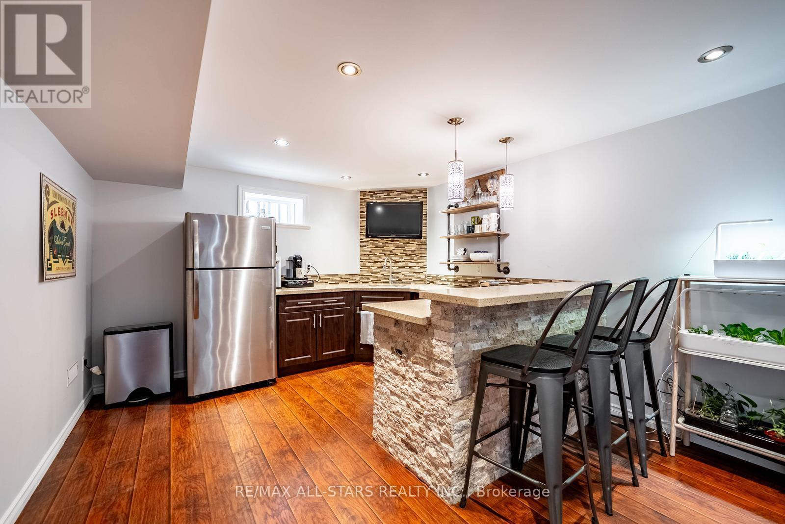 1016 Nellie Little Crescent, Newmarket, Ontario  L3X 3E5 - Photo 39 - N13413576