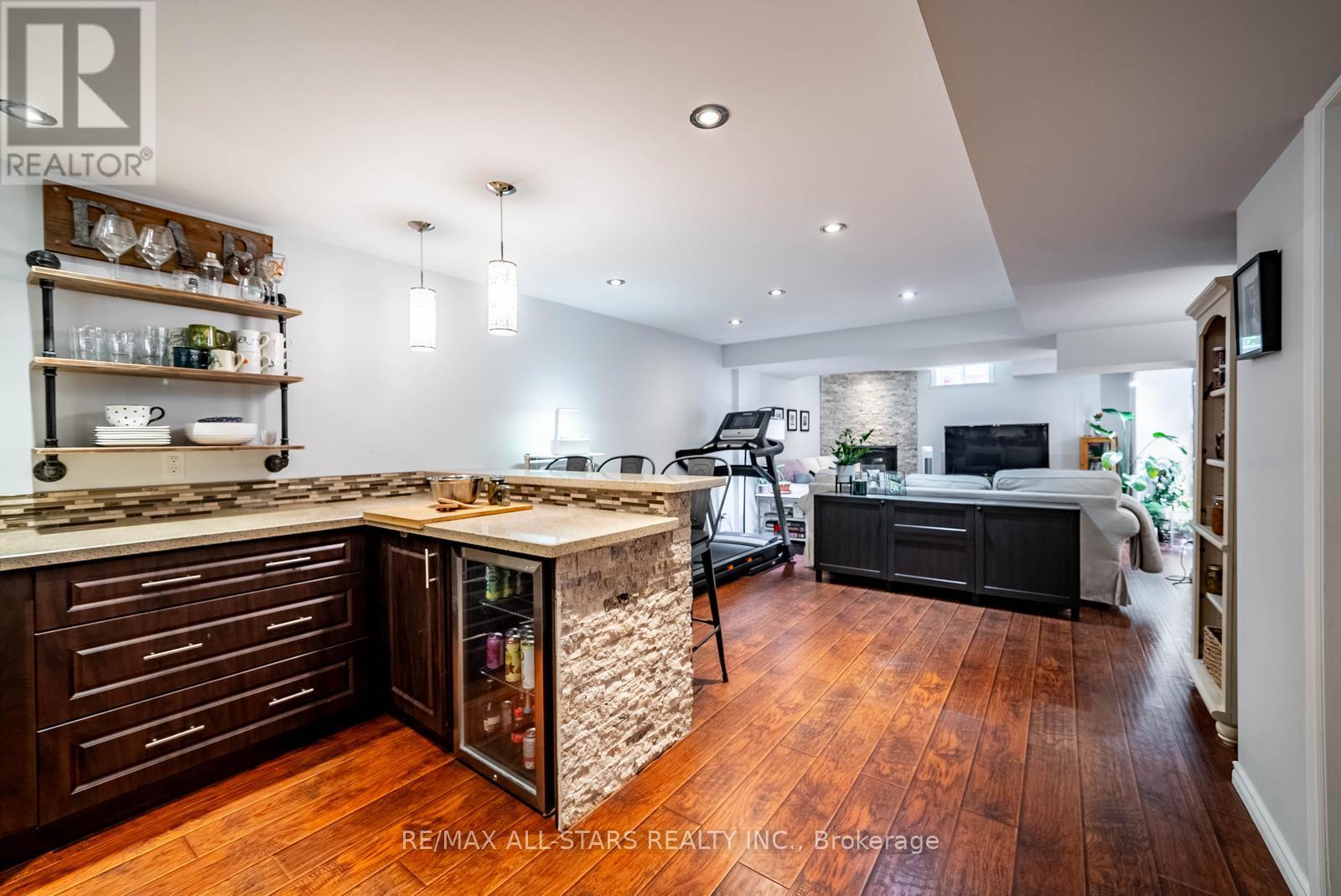 1016 Nellie Little Crescent, Newmarket, Ontario  L3X 3E5 - Photo 40 - N13413576