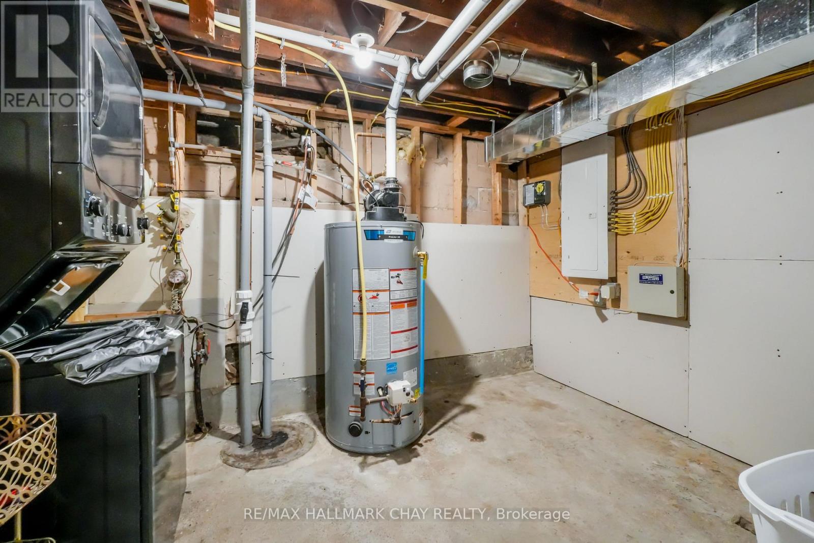 49 Colborne Street E, Orillia, Ontario L3V 1T5 - Photo 27 - S13413492