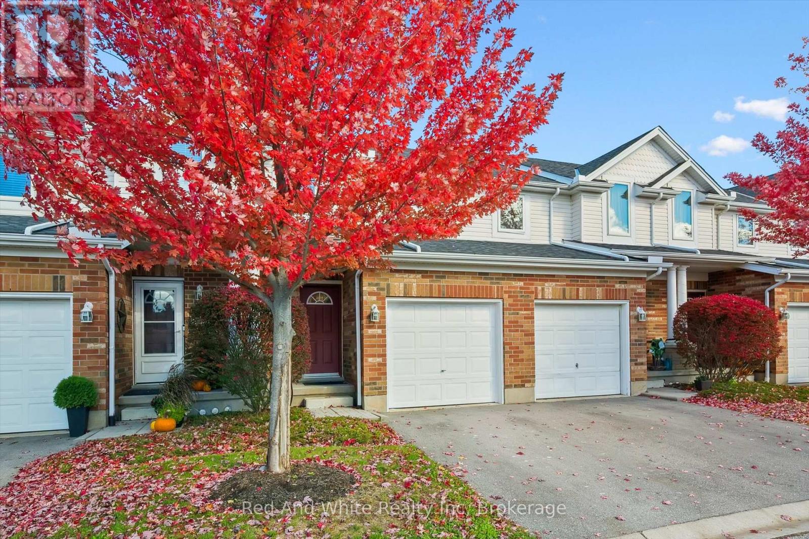 3 - 151 CLAIRFIELDS DRIVE E, Guelph, Ontario