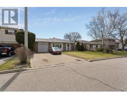 21 WILLIS DRIVE, Brampton, Ontario