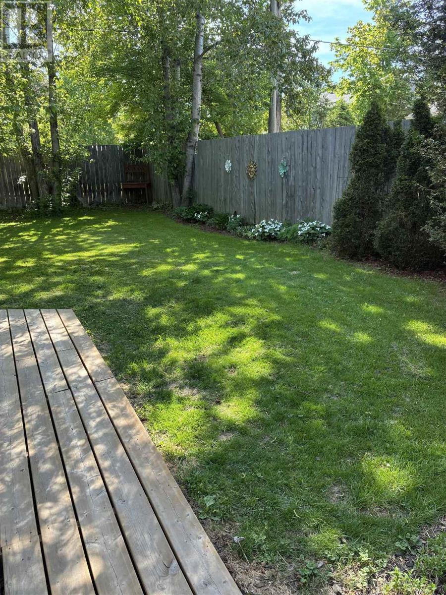 180 Pine St, Sault Ste. Marie, Ontario  P6A 3Y9 - Photo 42 - SM261352