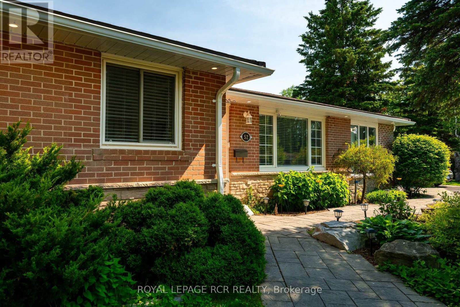 52 Maple Crescent, Orangeville, Ontario  L9W 1X7 - Photo 3 - W13413550