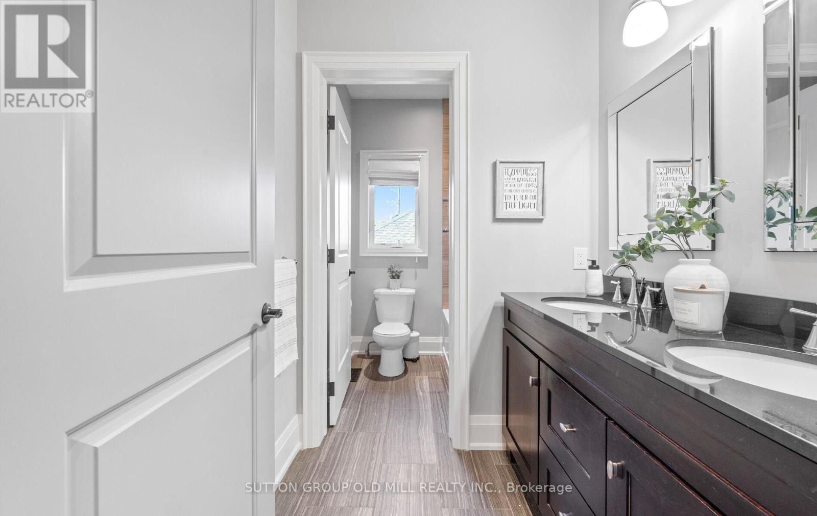 8 Cumberland Drive, Mississauga, Ontario  L5G 3M6 - Photo 40 - W13413698
