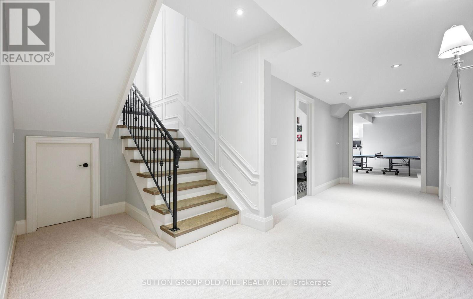 8 Cumberland Drive, Mississauga, Ontario  L5G 3M6 - Photo 42 - W13413698