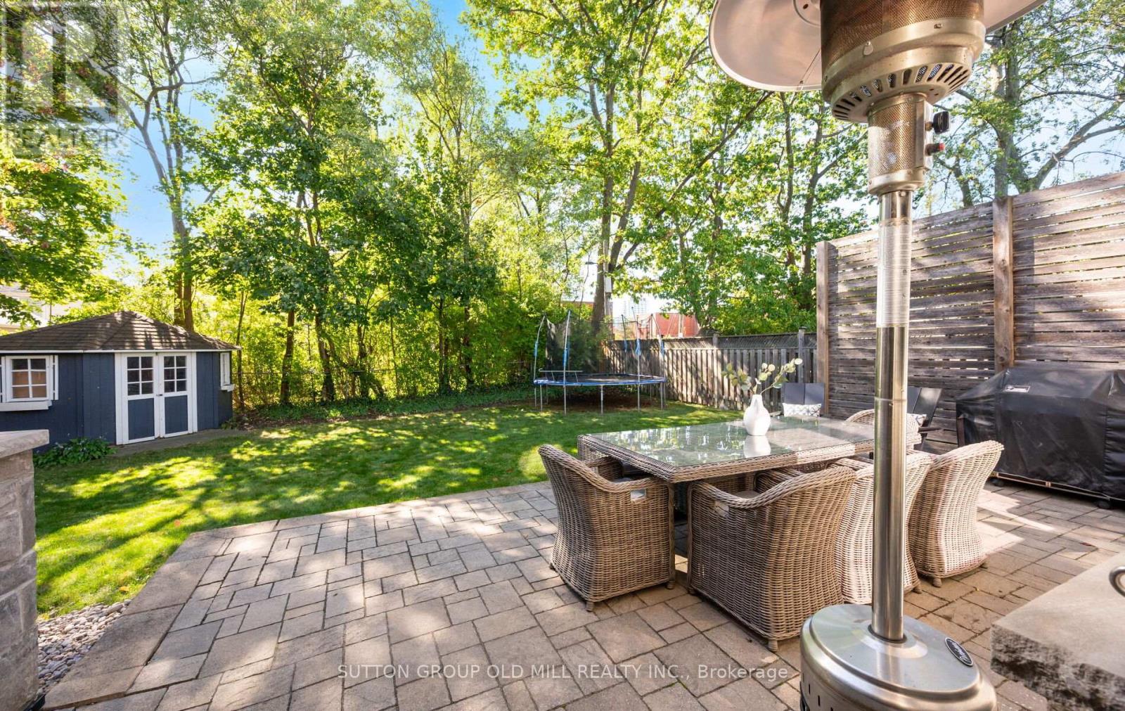 8 Cumberland Drive, Mississauga, Ontario  L5G 3M6 - Photo 45 - W13413698
