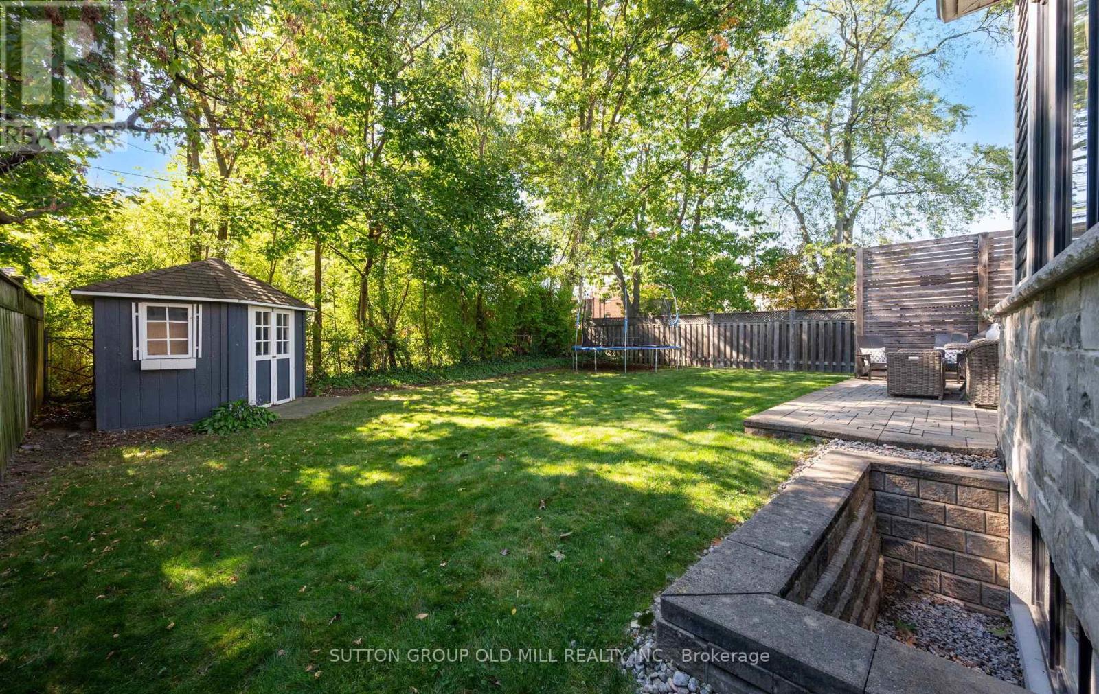 8 Cumberland Drive, Mississauga, Ontario  L5G 3M6 - Photo 49 - W13413698