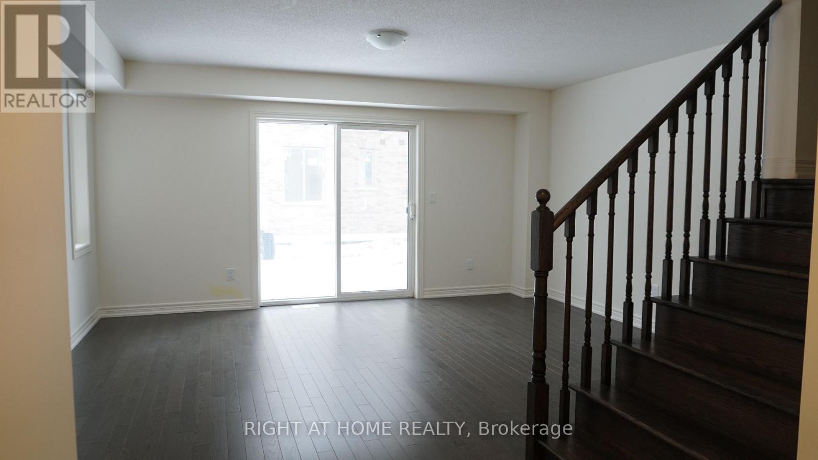 3949 Tufgar Crescent, Burlington, Ontario  L7M 1P8 - Photo 3 - W13413784