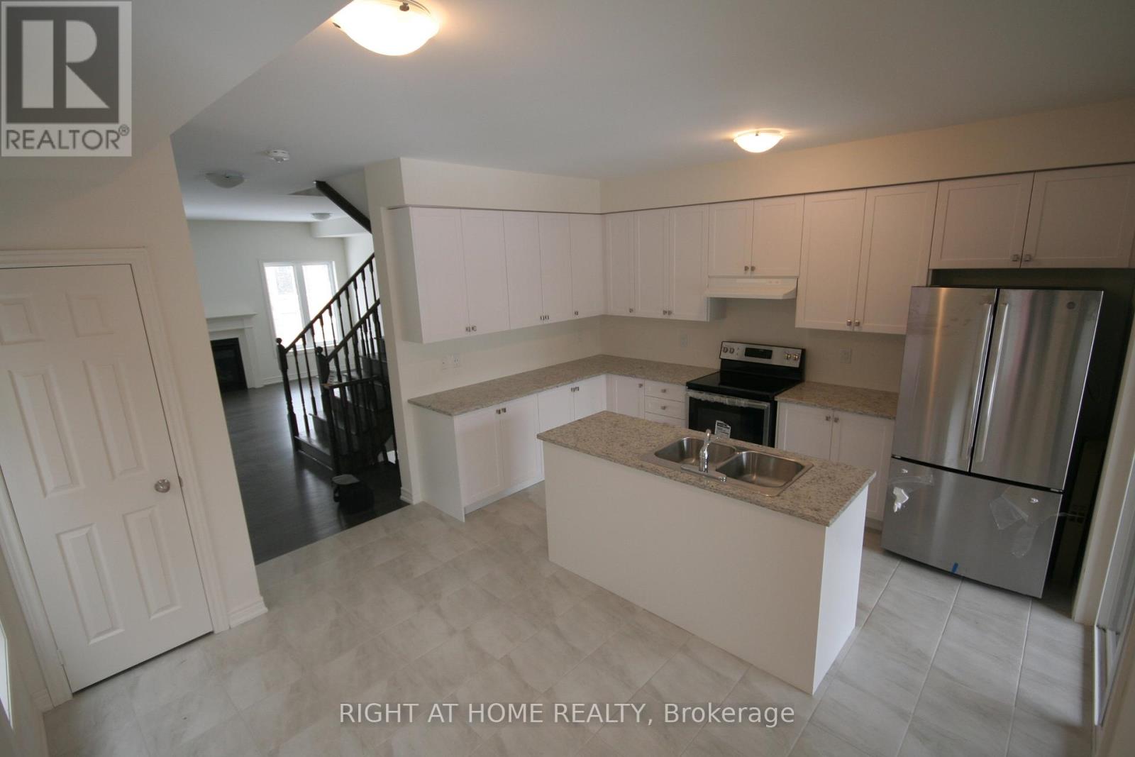 3949 Tufgar Crescent, Burlington, Ontario  L7M 1P8 - Photo 6 - W13413784