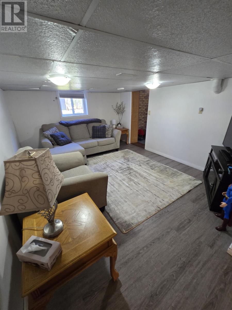491 Lakeshore Dr, Thunder Bay, Ontario  P7A 0P9 - Photo 37 - TB2601279