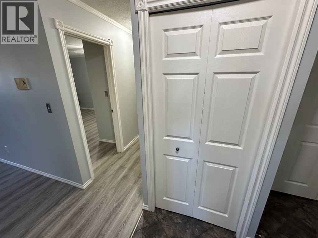 102, 7031 Gray Drive, Red Deer, Alberta  T4P 2B1 - Photo 14 - A2311256