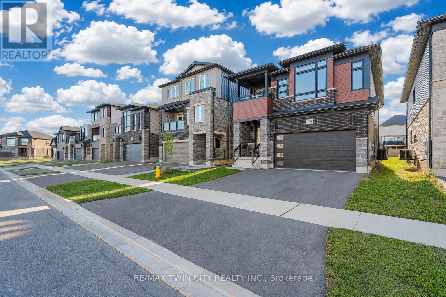 296 Raspberry Place, Waterloo, Ontario  N2V 0H3 - Photo 40 - X13413392