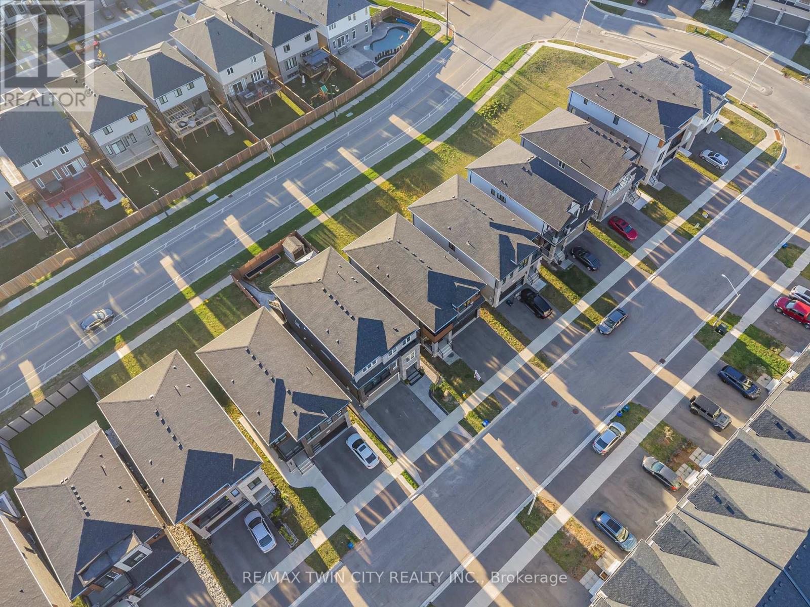 296 Raspberry Place, Waterloo, Ontario  N2V 0H3 - Photo 41 - X13413392