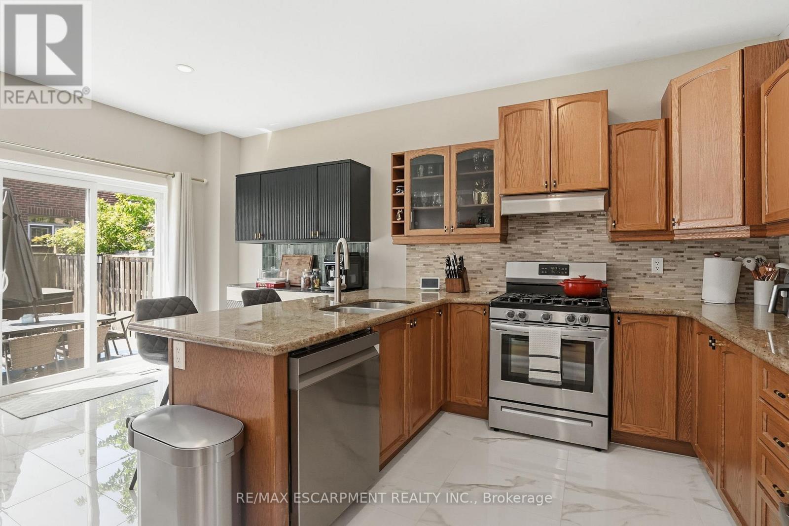 111 Greenstem Crescent, Hamilton, Ontario  L8E 0A8 - Photo 14 - X13413422